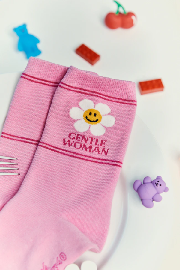 GENTLEWOMAN Smile We Love Crew Socks