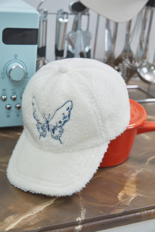 GENTLEWOMAN Butterfly Cascade Fluffy Cap