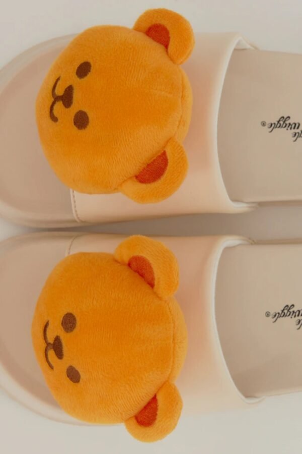 GENTLEWOMAN Wiggle Bear Fun Slippers