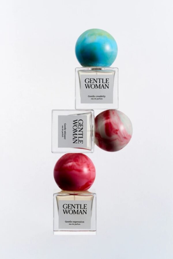 GENTLEWOMAN Eau de Parfum : GENTLE WHISPER 50ml